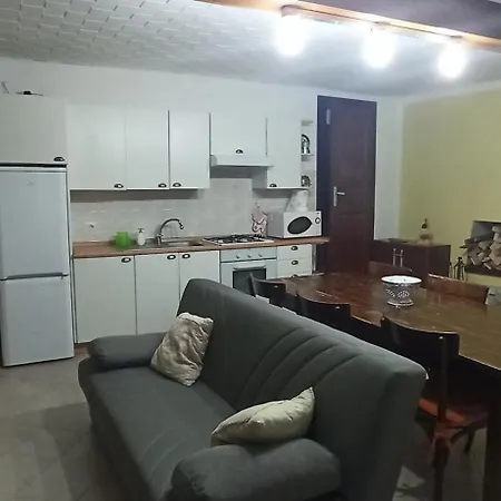 Casa Regina Habitación en casa particular Dongo